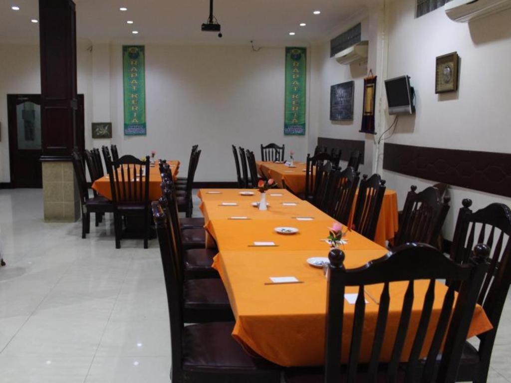 Hotel Dynasty Tarakan Ngoại thất bức ảnh