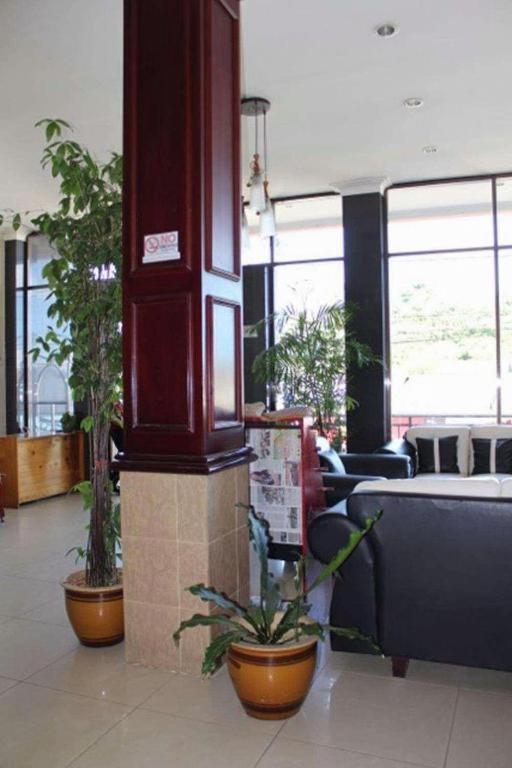Hotel Dynasty Tarakan Ngoại thất bức ảnh